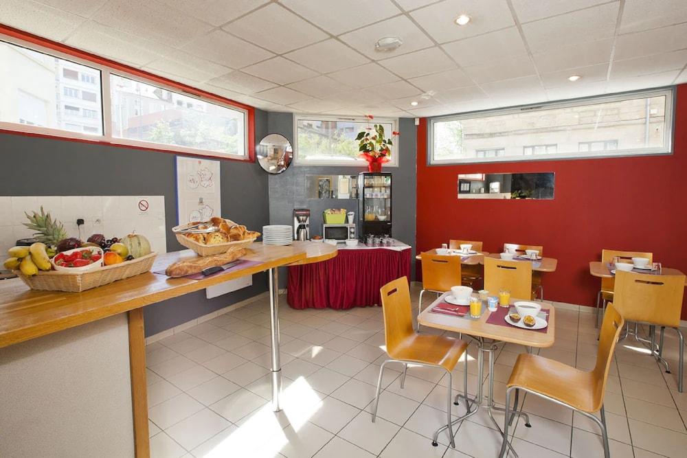 Aparthotel Sejours & Affaires Rennes Longs Champs Exterior foto
